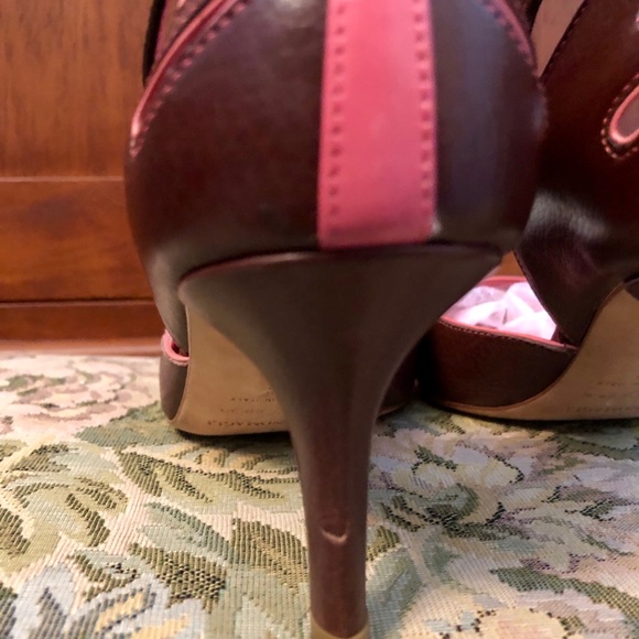 Bruno Magli Heels - Picture 5 of 8